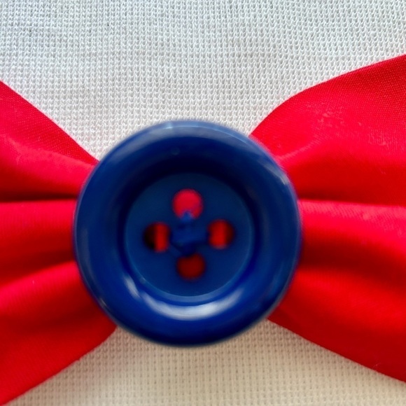 Vintage Y2K Red Hair Bow with Blue Button & Scrunchie - Picture 9 of 13
